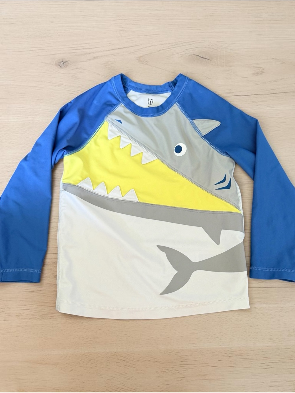 GAP Blue & Yellow Shark Long-Sleeve Swim Rash Guard Sz 3T